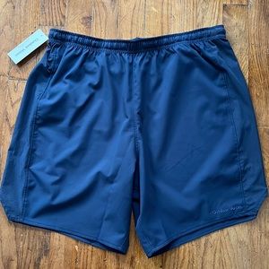 Outdoor Voices New with Tags Linerless High Stride 7 inch short in Navy